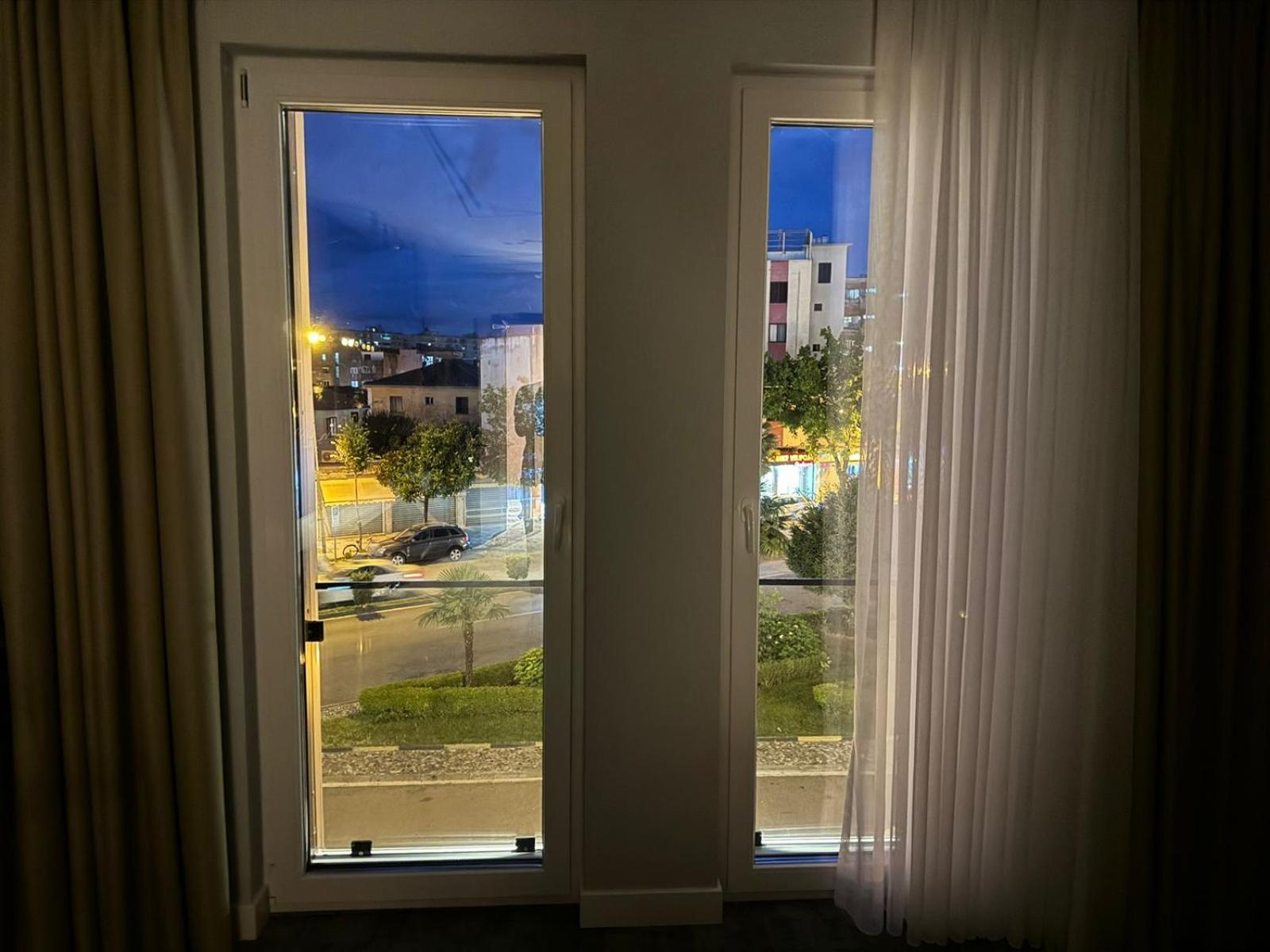 Hotel Consul Shkoder Exterior photo